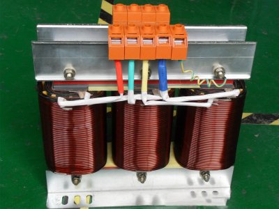三相隔离变压器380v转380v